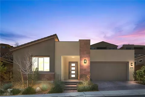 11101 Red Yucca Dr, Las Vegas, NV 89138