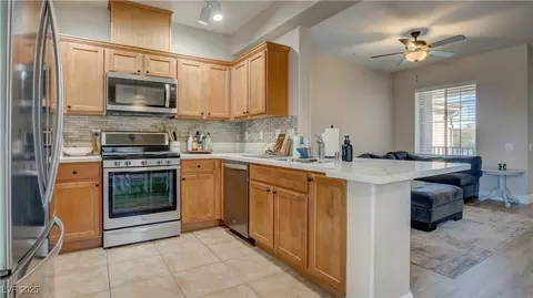 4610 Puglia Ln #202, North Las Vegas, NV 89084