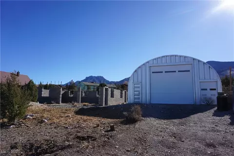 10 Clearview Ave, Las Vegas, NV 89124