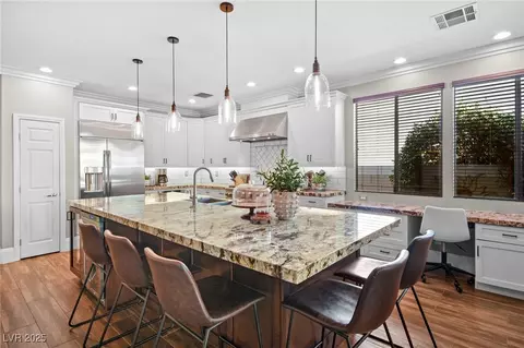 10688 Bonnyhill St, Las Vegas, NV 89141