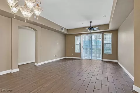 26 E Serene Ave #124, Las Vegas, NV 89123