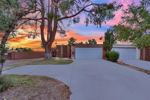 5261 S Sandhill Rd, Las Vegas, NV 89120