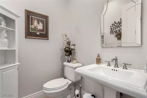 Bath - 2159 Clearwater Lake Dr, Henderson, NV 89044 photo 1 of 3