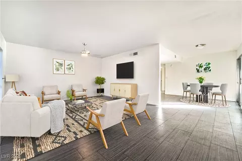 3584 Kensbrook St, Las Vegas, NV 89121