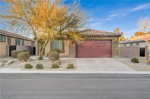 5862 Peridot Falls Ave, Las Vegas, NV 89130