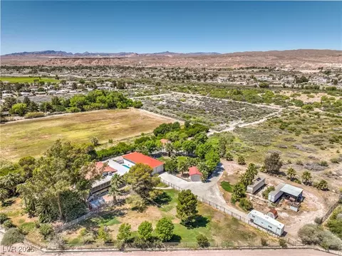 875 Cooper St, Overton, NV 89040