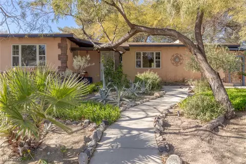 1200 Cashman Dr, Las Vegas, NV 89102