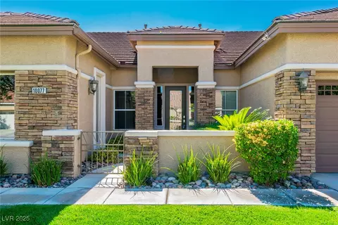 10077 Clifton Forge Ave, Las Vegas, NV 89148