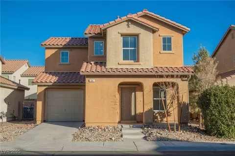 68 Lockheed Ave, Las Vegas, NV 89183