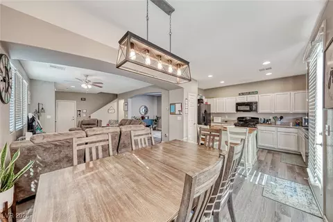 5428 Brazelton St, North Las Vegas, NV 89081