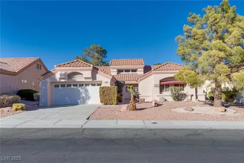 9520 Sundial Dr, Las Vegas, NV 89134
