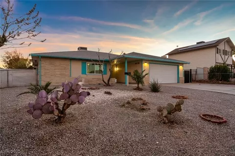 4475 El Carnal Way, Las Vegas, NV 89121