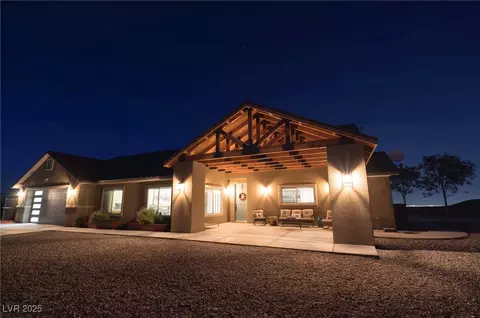 8068 Buena Vida St, Las Vegas, NV 89166
