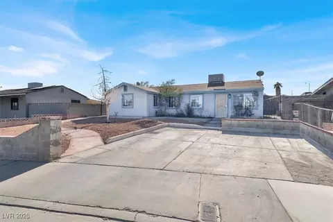 5453 Waltham Ln, Las Vegas, NV 89122