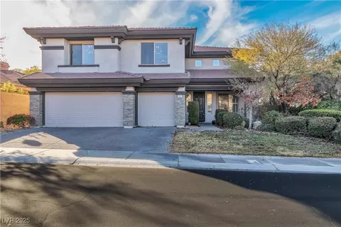 35 Moraine Dr, Henderson, NV 89052