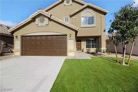 5912 Royal Castle Ln, Las Vegas, NV 89130