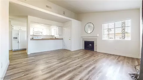 2725 S Nellis Blvd #2197, Las Vegas, NV 89121