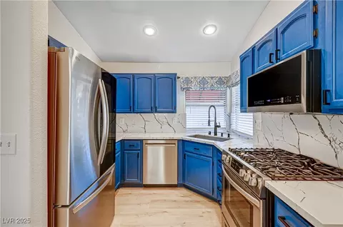 1809 Derbyshire Dr, Las Vegas, NV 89117
