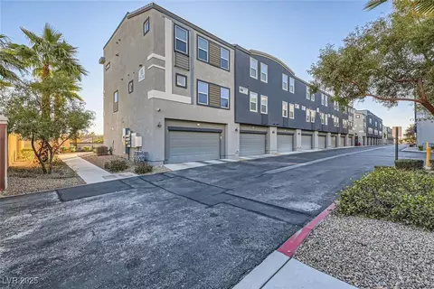 9050 W Tropicana Ave #1075, Las Vegas, NV 89147