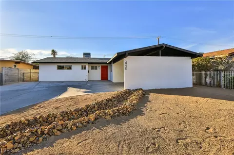 3225 Crawford St, North Las Vegas, NV 89030