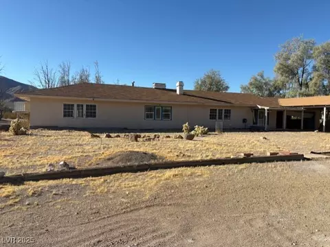 2534 N Saddleback Dr, Amargosa Valley, NV 89020