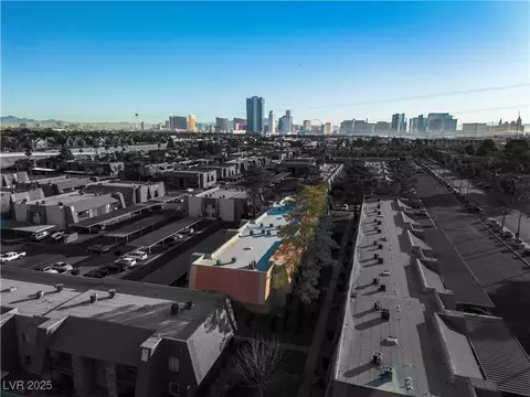 5160 Indian River Dr #329, Las Vegas, NV 89103