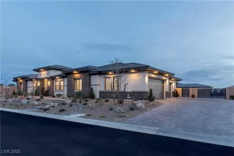 9525 Ponderay Ct, Las Vegas, NV 89149