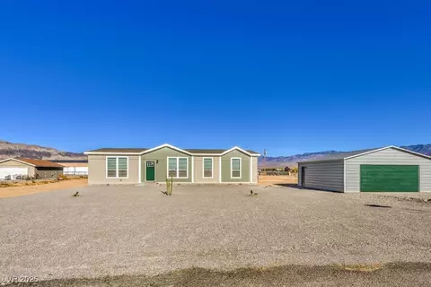 1640 Georgene St, Pahrump, NV 89060