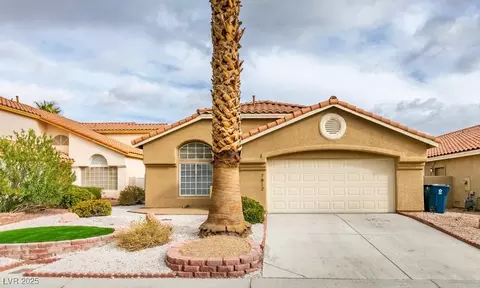 7812 Desert Candle Way, Las Vegas, NV 89128