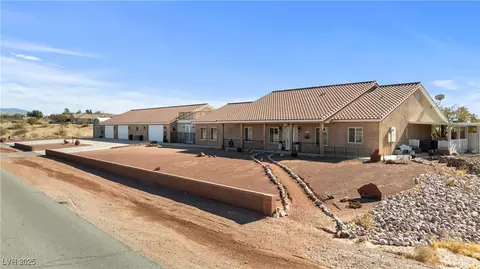 Exterior - 815 Cram Ave, Logandale, NV 89021 photo 9 of 19