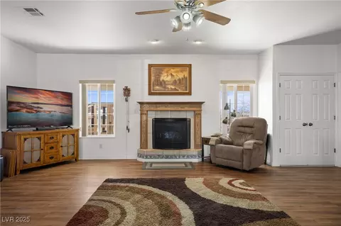 Living - 815 Cram Ave, Logandale, NV 89021 photo 3 of 3