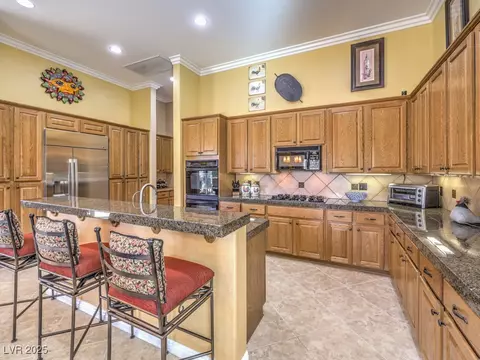 9 Ibis Ct, Henderson, NV 89052