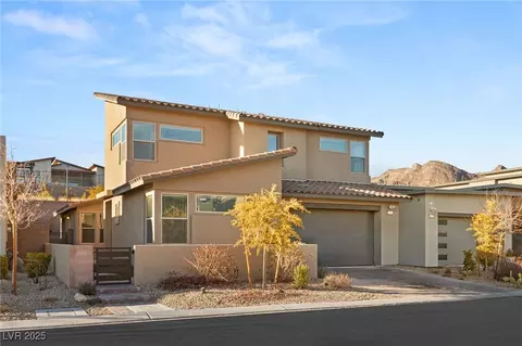 425 Crown Mesa Ave, Las Vegas, NV 89138