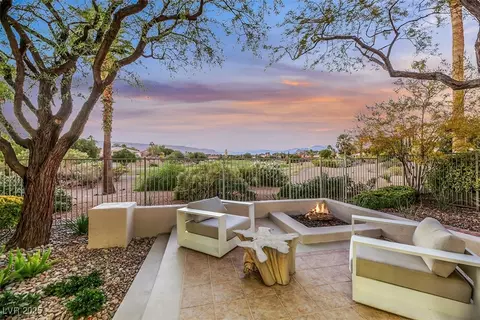 4541 Largo Cantata St, Las Vegas, NV 89135