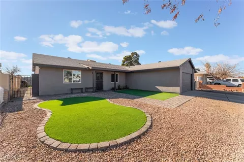 4825 Greencreek Dr, Las Vegas, NV 89110