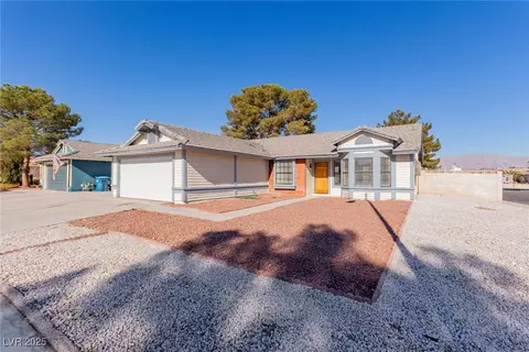6200 Budnick Cir, Las Vegas, NV 89130