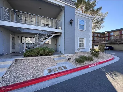 3823 S Maryland Pkwy #P6, Las Vegas, NV 89119