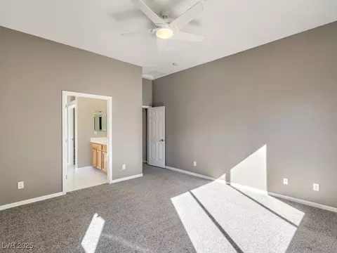 Bedroom - 12 Fallows Fire Ct, Henderson, NV 89052 photo 3 of 10