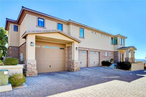 1323 Red Baron Ln, Boulder City, NV 89005