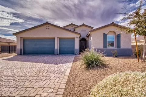 4641 Sommerset Ct, Pahrump, NV 89061