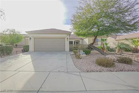 2951 Maffie St, Henderson, NV 89052