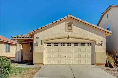 3060 Lapis Beach Dr, Las Vegas, NV 89117