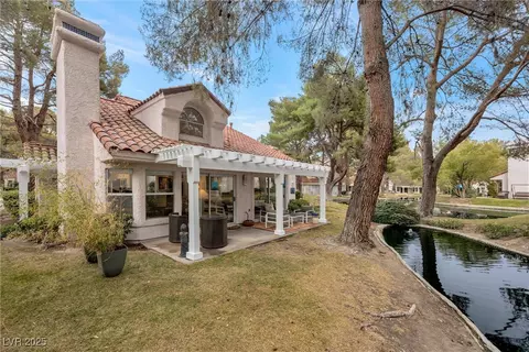 6973 Emerald Springs Ln, Las Vegas, NV 89113