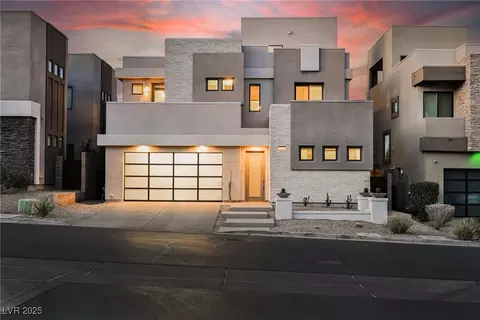 816 Loch Katrine Ave, Henderson, NV 89012