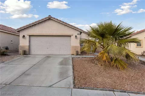 8644 Shady Pines Dr, Las Vegas, NV 89143