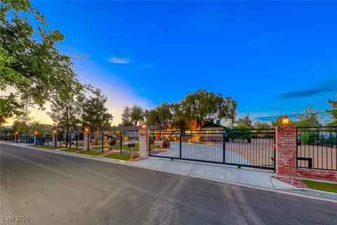 1920 Silver Ave, Las Vegas, NV 89102