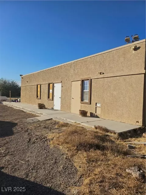 2167 N Walnut Rd, Las Vegas, NV 89115