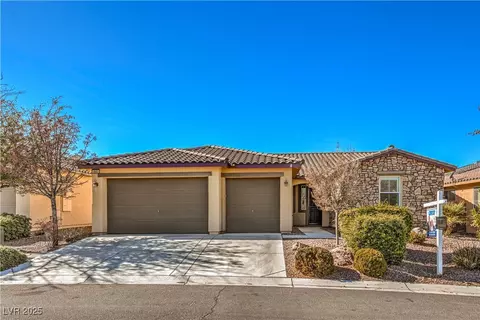 4880 Da Vinci Way, Pahrump, NV 89061