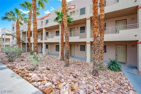 2044 Mesquite Ln #302, Laughlin, NV 89029