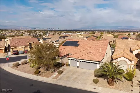 1592 Bamboo Bay Dr, Henderson, NV 89012